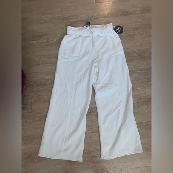 planet heart Other - Planet Heart (NWT) Cozy Sweats Size XL
